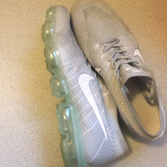 Size 11 worn 2 times great conditition - Picture 3 of 3